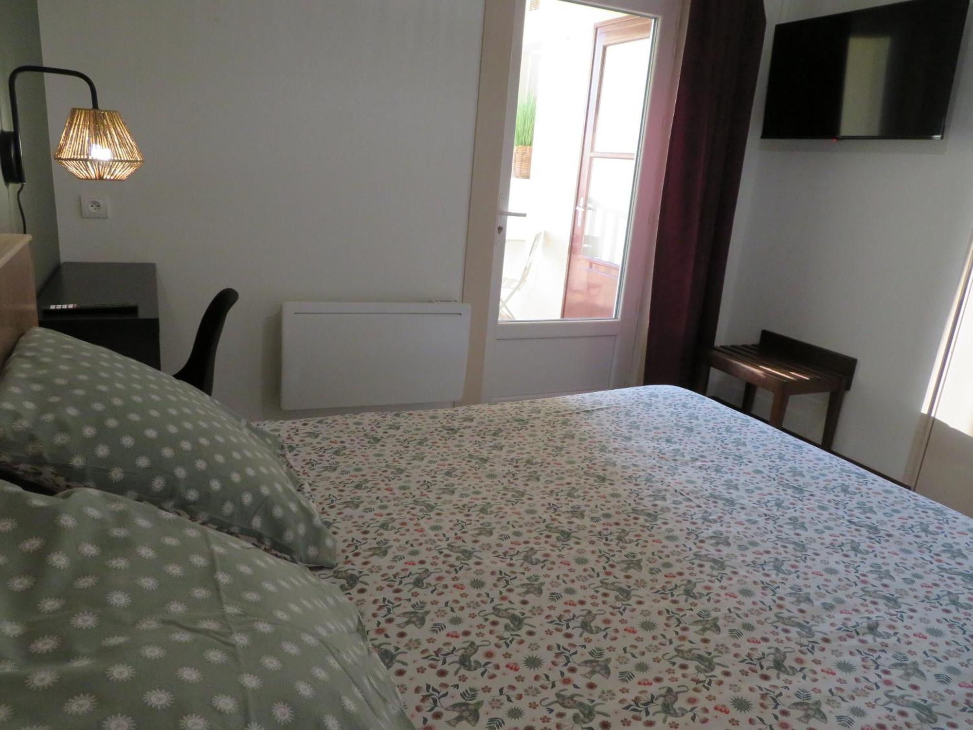 Auberge D'Ici Et D'Ailleurs Cressensac-Sarrazac Room photo