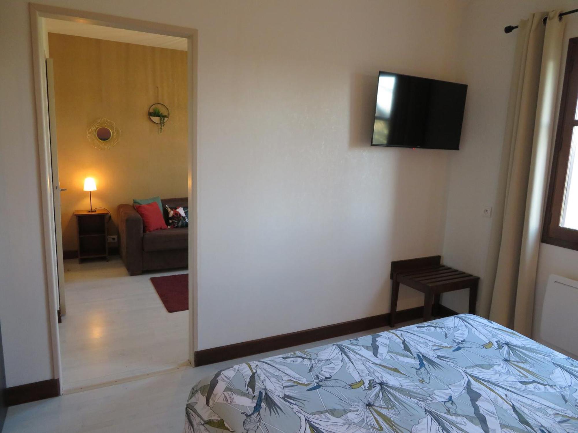 Auberge D'Ici Et D'Ailleurs Cressensac-Sarrazac Room photo